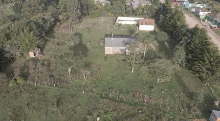 Propriedade com 4 hectares