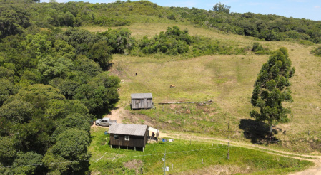 Propriedade com 3,25 hectares